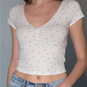 Brandy Melville Gina floral top